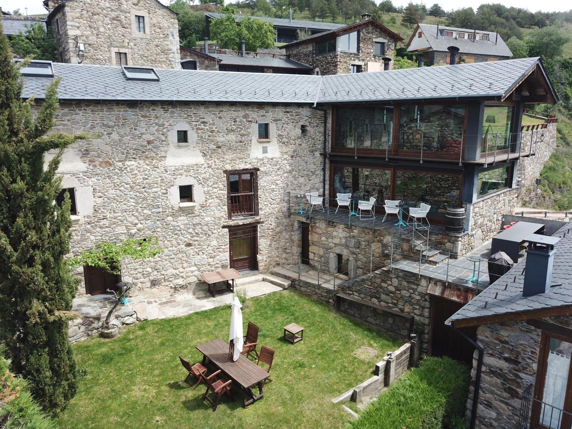 Mas Farner - Adults Only Bed & Breakfast Llivia Ngoại thất bức ảnh
