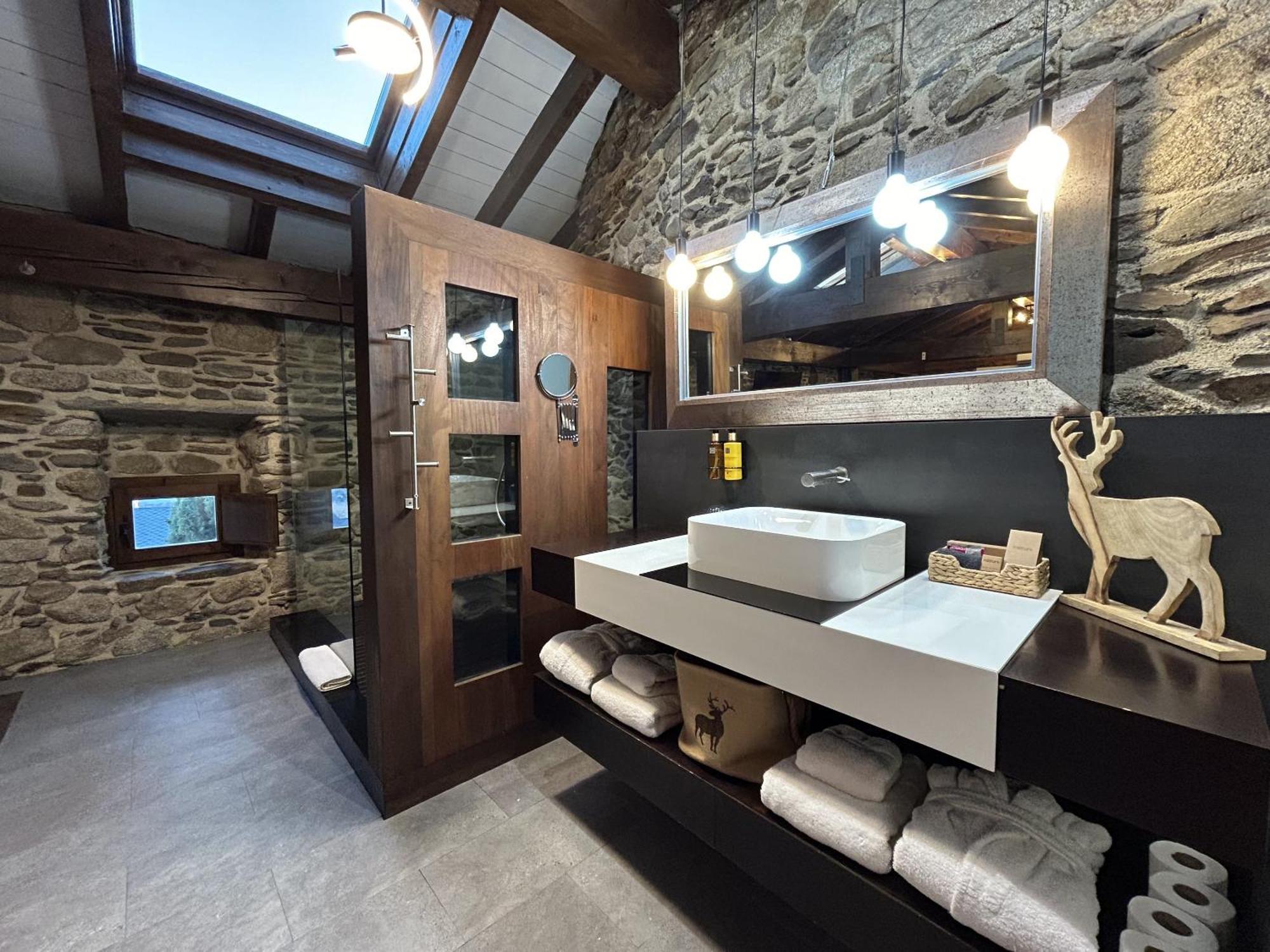 Mas Farner - Adults Only Bed & Breakfast Llivia Phòng bức ảnh